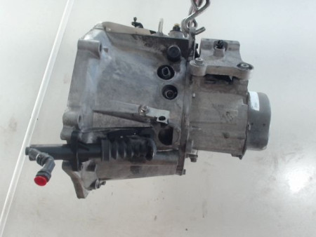 BOITE A VITESSE MECANIQUE PEUGEOT 207 1.6 HDi