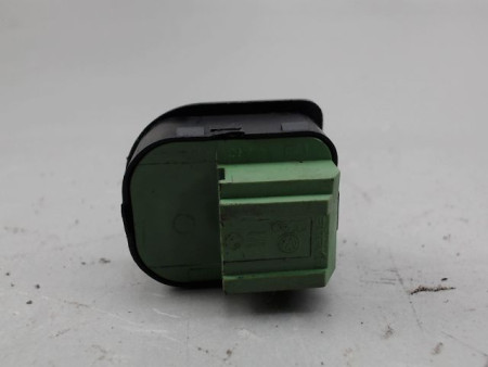 COMMANDE RETROVISSEUR EXTERIEUR ELECTRIQUE VOLKSWAGEN NEWBEETLE