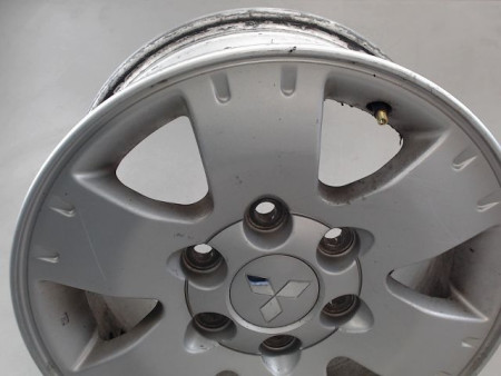 JANTE ALUMINIUM MITSUBISHI PAJERO