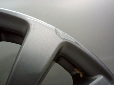 JANTE ALUMINIUM PEUGEOT 208