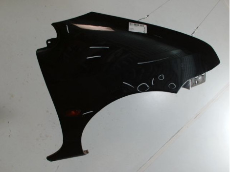 AILE AVANT DROIT RENAULT TWINGO