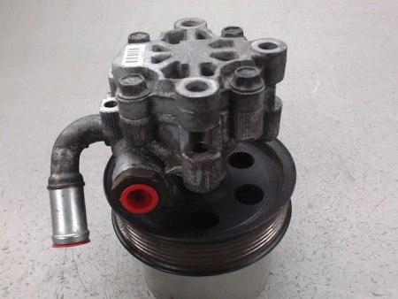 POMPE DIRECTION ASSISTEE CHRYSLER 300C
