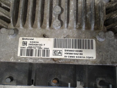 CALCULATEUR MOTEUR PEUGEOT EXPERT