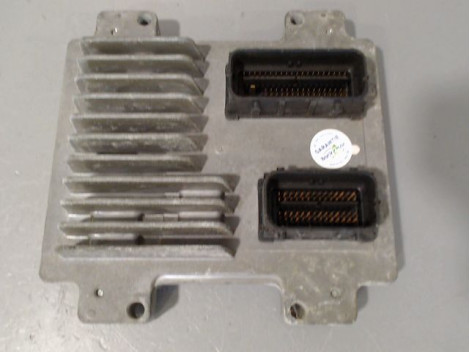 CALCULATEUR MOTEUR OPEL CORSA