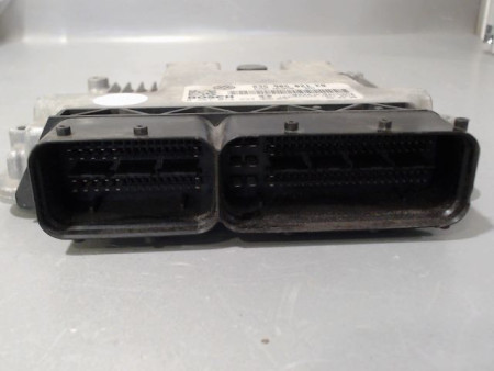 CALCULATEUR MOTEUR VOLKSWAGEN GOLF