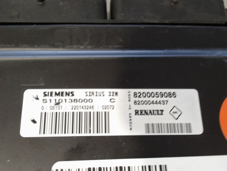 CALCULATEUR MOTEUR RENAULT TWINGO