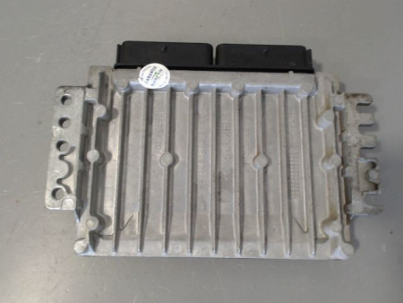 CALCULATEUR MOTEUR RENAULT TWINGO