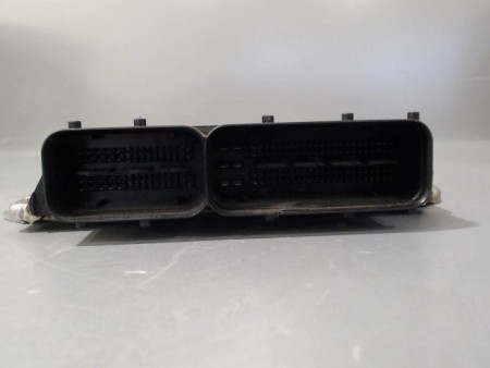 CALCULATEUR MOTEUR FORD KA