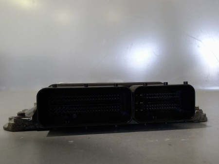 CALCULATEUR MOTEUR OPEL ASTRA
