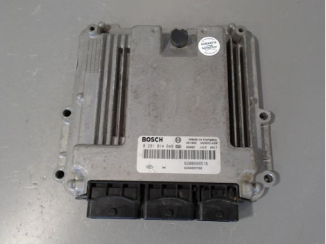 CALCULATEUR MOTEUR RENAULT TRAFIC