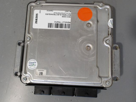 CALCULATEUR MOTEUR RENAULT TRAFIC