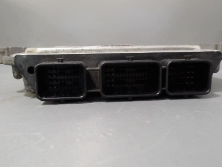 CALCULATEUR MOTEUR PEUGEOT 207