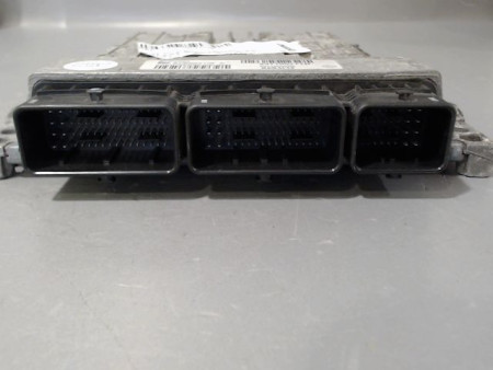 CALCULATEUR MOTEUR RENAULT MEGANE