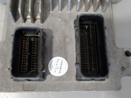 CALCULATEUR MOTEUR OPEL CORSA