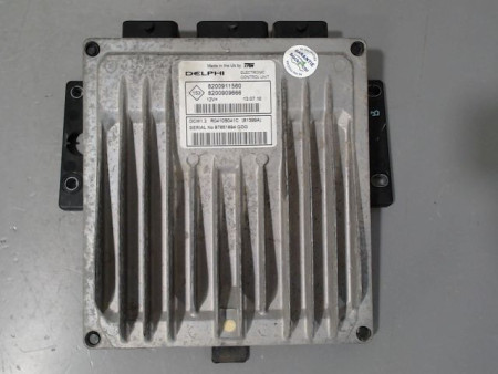 CALCULATEUR MOTEUR RENAULT CLIO