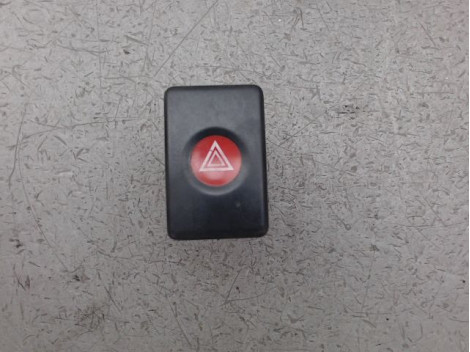 BOUTON DE WARNING DACIA LOGAN