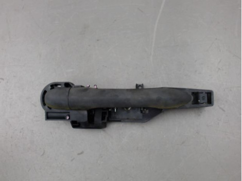 POIGNEE EXTERIEURE PORTE AVANT DROIT RENAULT KANGOO