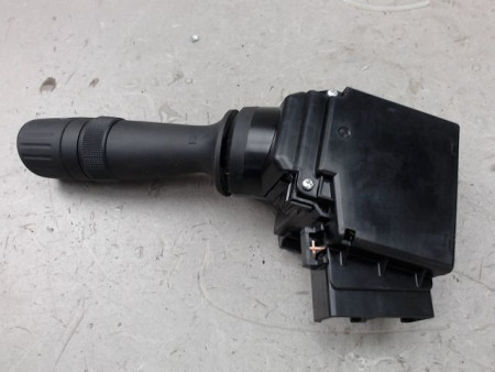COMMANDE ESSUIE GLACE TOYOTA AURIS