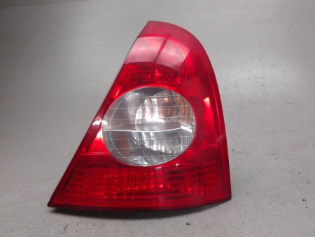 FEU ARRIERE DROIT RENAULT CLIO