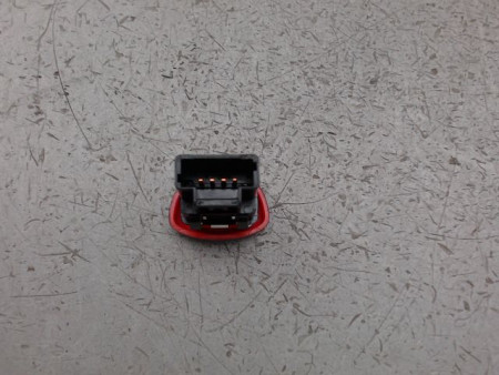 BOUTON DE WARNING RENAULT CLIO