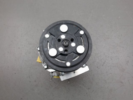 COMPRESSEUR AIR CONDITIONNE PEUGEOT 207