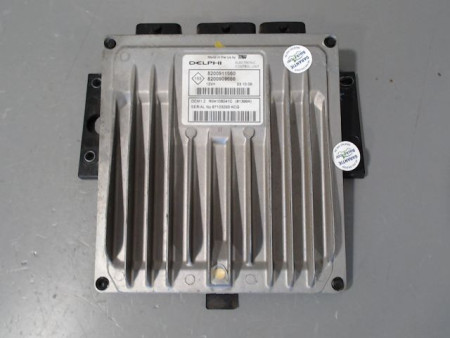 CALCULATEUR MOTEUR RENAULT CLIO