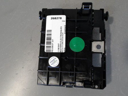 BOITE A FUSIBLES PEUGEOT 207