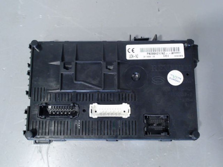 BOITIER GESTION HABITACLE RENAULT CLIO