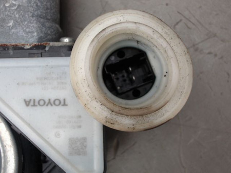 MECANISME LEVE-GLACE AVANT GAUCHE TOYOTA COROLLA