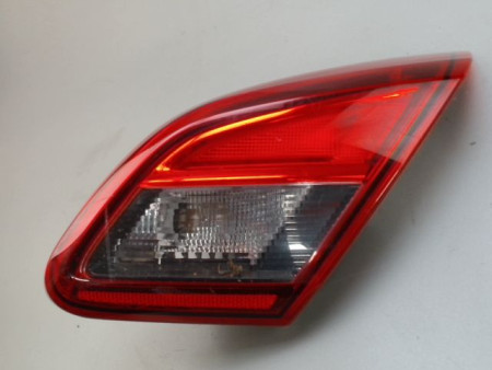 FEU ARRIERE INTERIEUR DROIT OPEL CORSA