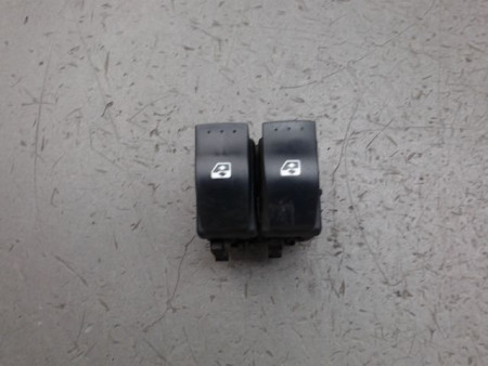 COMMANDE LEVE-GLACE PORTE AVG RENAULT CLIO