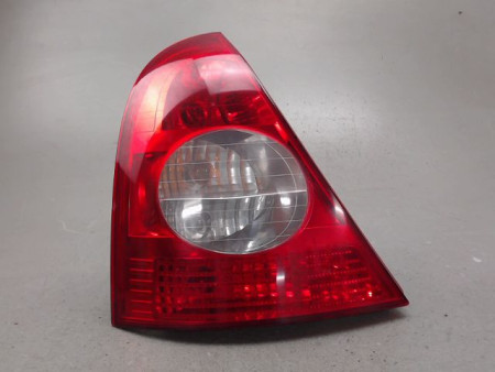FEU ARRIERE GAUCHE  RENAULT CLIO