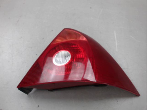 FEU ARRIERE DROIT FORD MONDEO