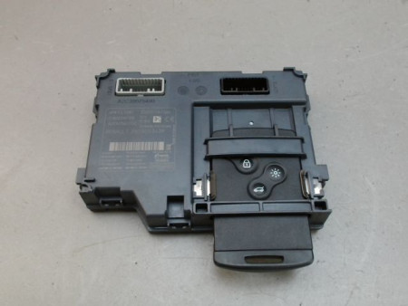 LECTEUR DE CARTE RENAULT CLIO