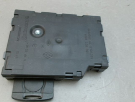 LECTEUR DE CARTE RENAULT CLIO