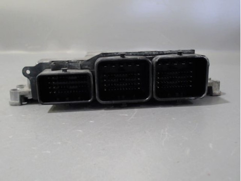 CALCULATEUR MOTEUR PEUGEOT EXPERT
