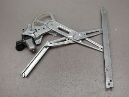 MECANISME LEVE-GLACE AVANT DROIT TOYOTA YARIS