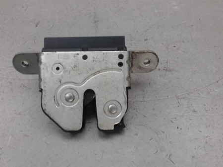 SERRURE HAYON  FIAT PUNTO