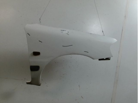 AILE AVANT DROIT PEUGEOT 106
