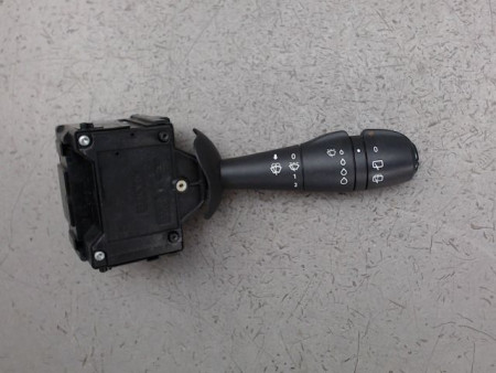 COMMANDE ESSUIE GLACE RENAULT CAPTUR