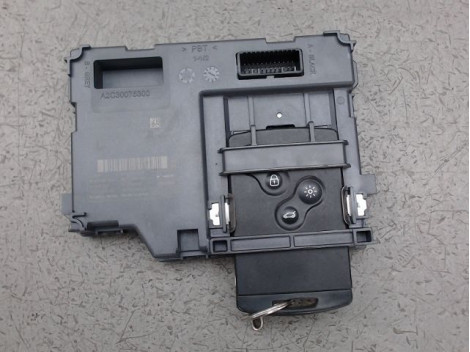 LECTEUR DE CARTE RENAULT CAPTUR