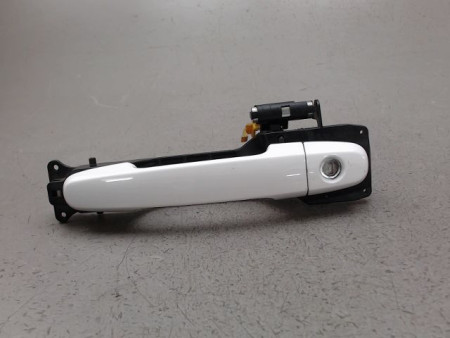 POIGNEE EXTERIEURE PORTE AVANT GAUCHE TOYOTA AURIS