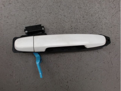 POIGNEE EXTERIEURE PORTE ARRIERE DROIT TOYOTA AURIS