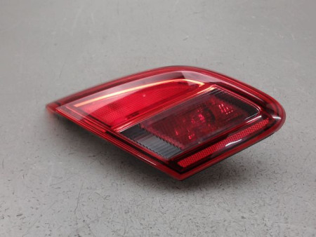 FEU ARRIERE INTERIEUR GAUCHE OPEL CORSA