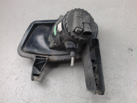 PHARE ANTIBROUILLARD AVANT DROIT FIAT PUNTO