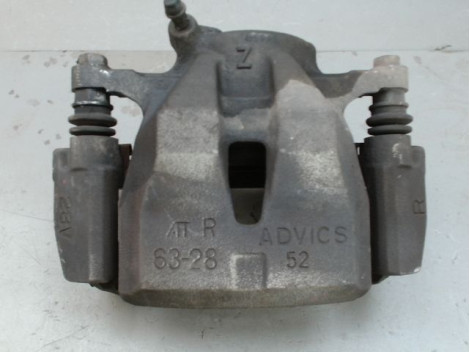 ETRIER DE FREIN AVANT DROIT TOYOTA RAV4