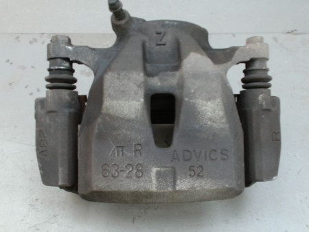 ETRIER DE FREIN AVANT DROIT TOYOTA RAV4