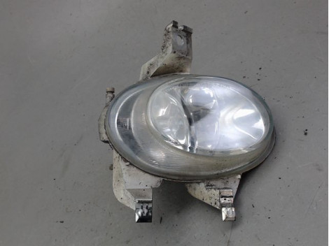 PHARE ANTIBROUILLARD AVANT GAUCHE PEUGEOT 206