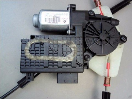 MECANISME LEVE-GLACE AVANT GAUCHE CITROEN C4