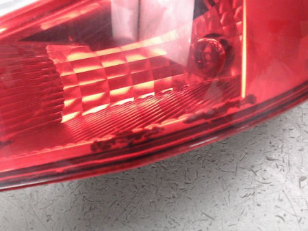 FEU ARRIERE DROIT RENAULT MEGANE